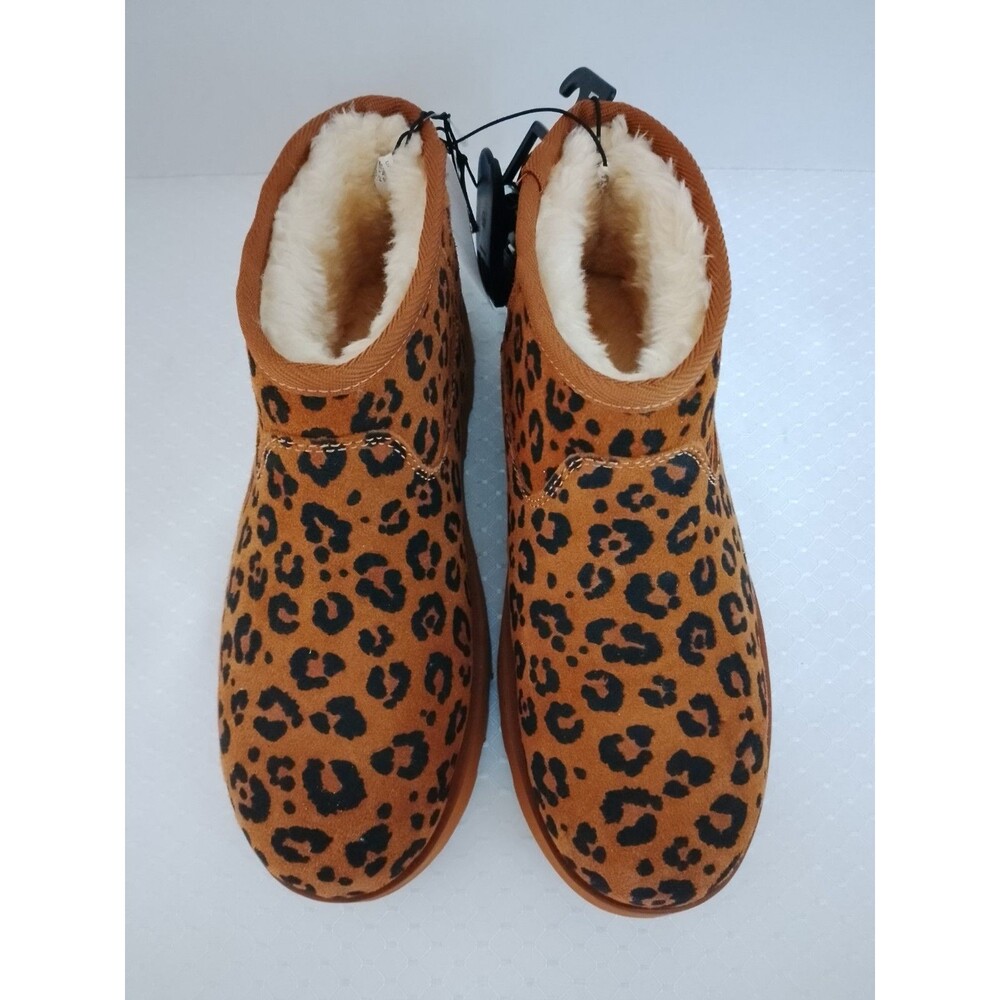 NWT Time and Tru Women's Genuine Suede Leopard Print Ankle Boot Slippers Size 7 - Picture 2 of 13